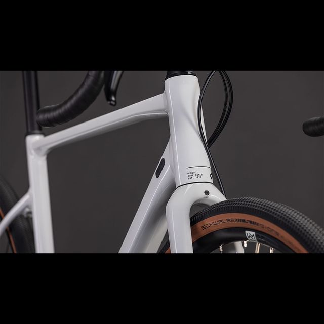 CUBE Nuroad EX gravel-pyörä